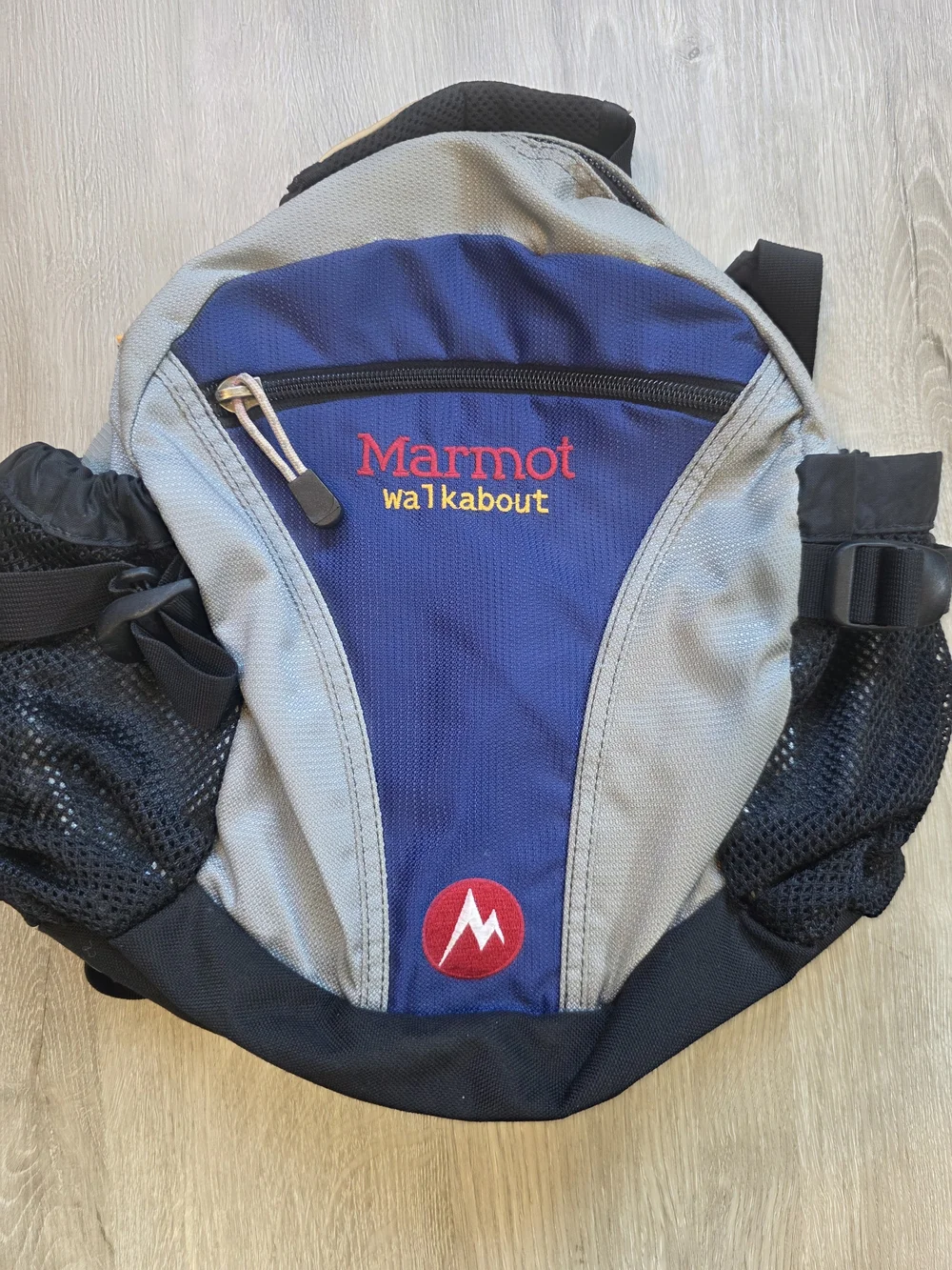 Marmot Walkabout Lumbar Pack Bag Hiking Travel Excellent Condition